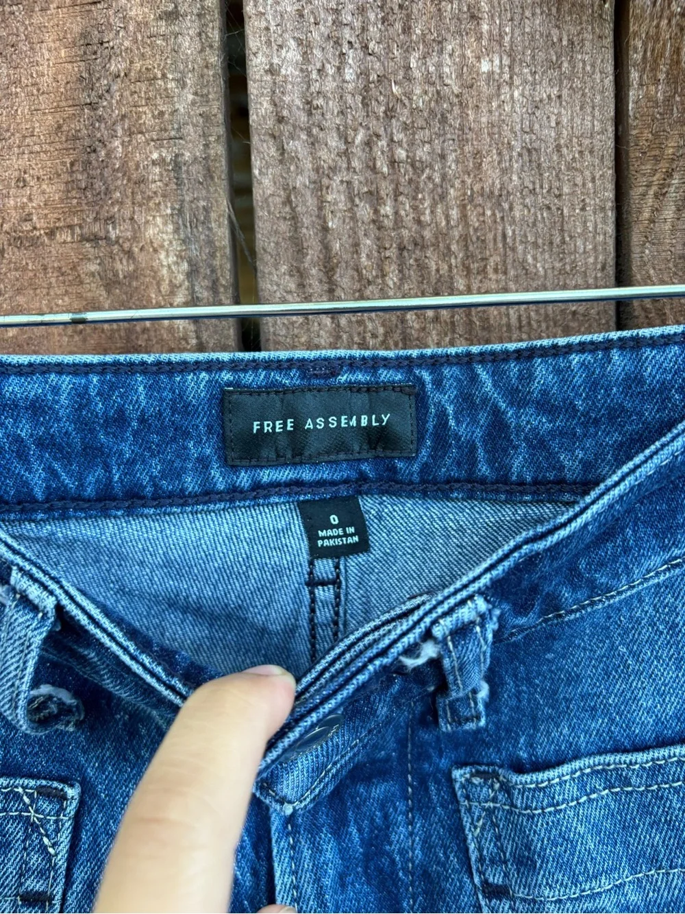 Free Assembly Medium Acid Wash Wide Leg High Rise Jeans - Picture 3 of 5